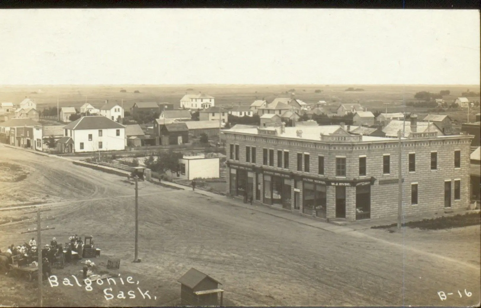 Aerial view of Balgonie with the W. J. Hyde building